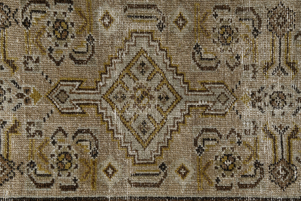 MALAYIR RUG, AR31043/7254, WEST PERSIA, 2'2" X 3'11"