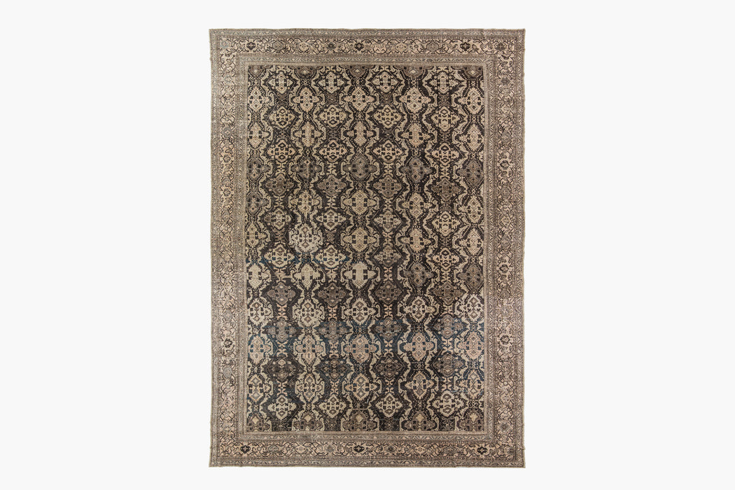SULTANABAD RUG, WEST PERSIA, 16'9" X 27'1"