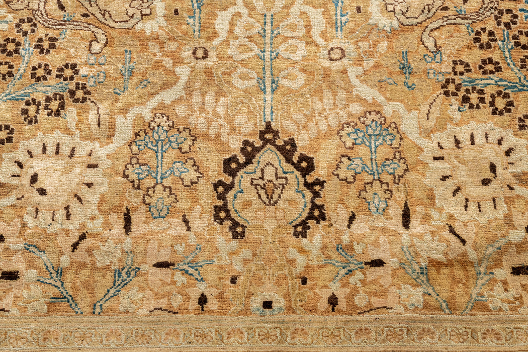 TABRIZ RUG, AR31068/7302, NORTH WEST PERSIA, 12'4" X 15'5"