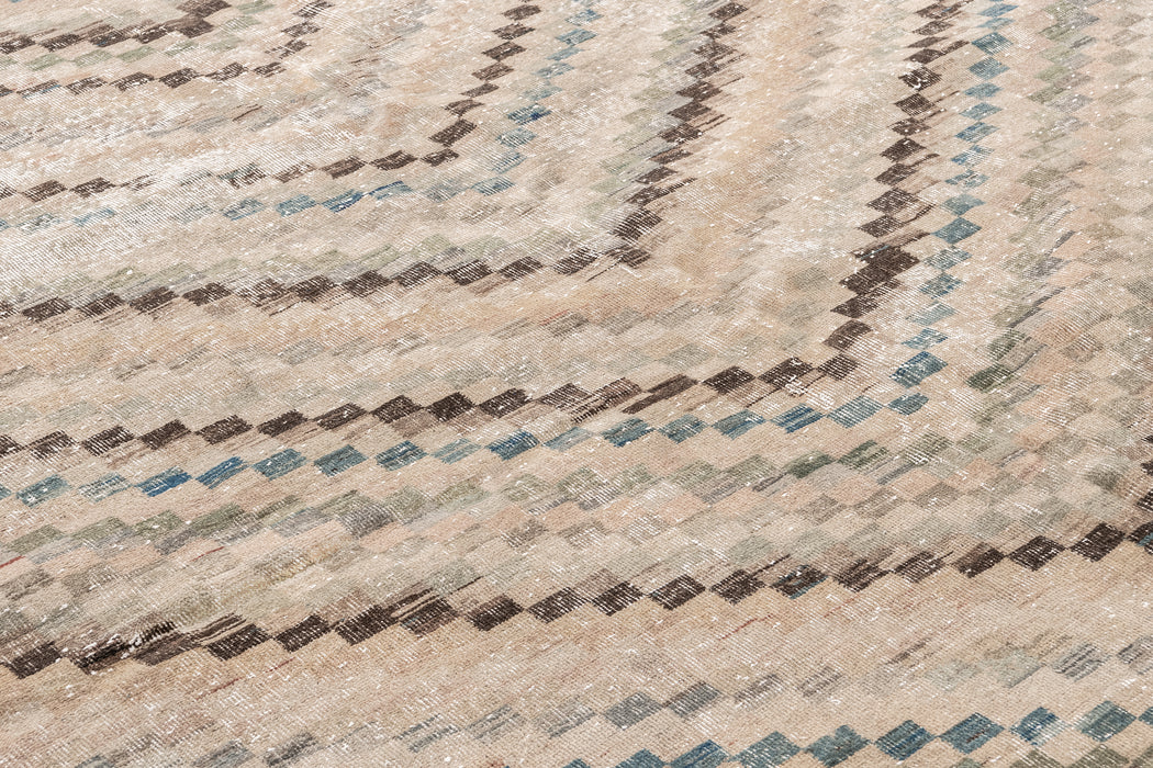ZEKI MUREN RUG, ANATOLIA, 6'4" X 9'5"