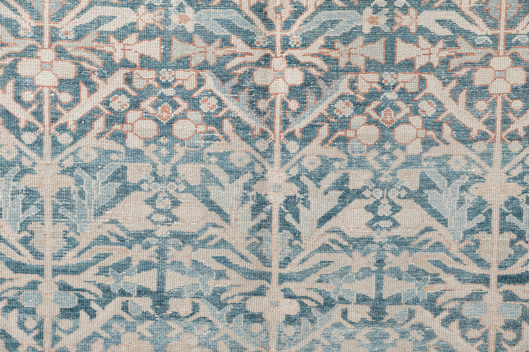 MALAYIR RUG, WEST PERSIA, 6'7" X 12'8"