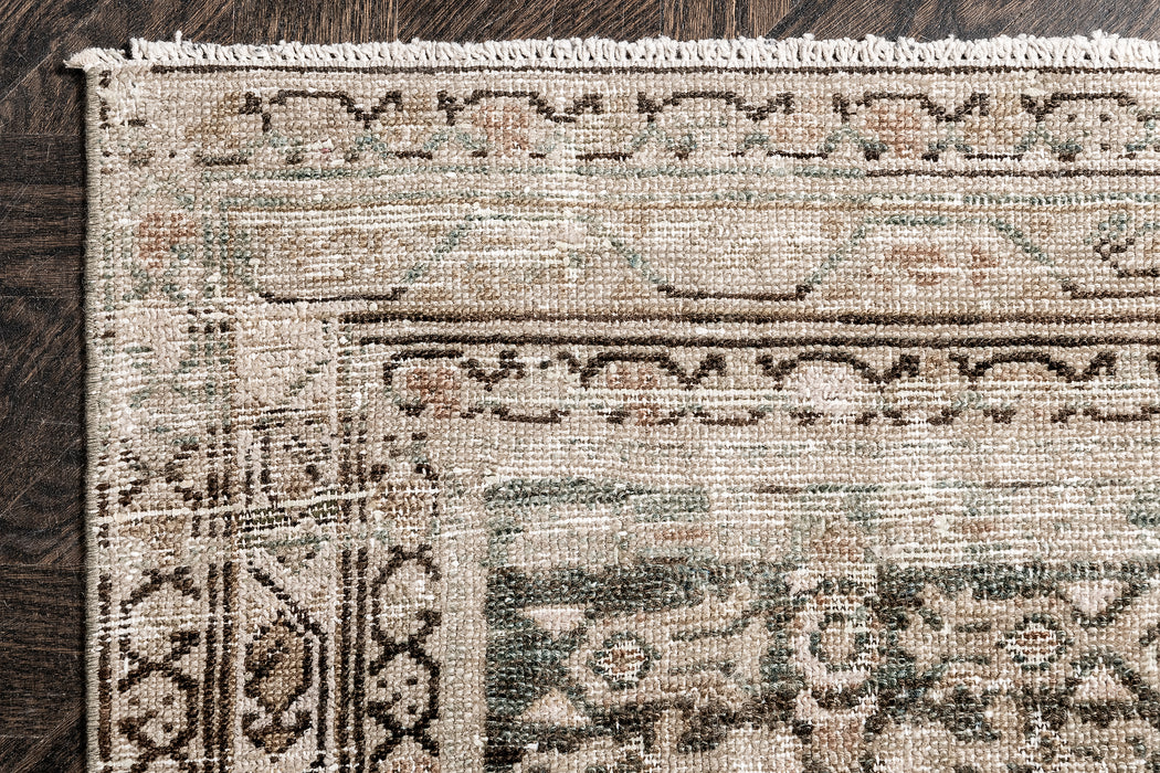AR31147/2, MALAYIR RUG, WEST PERSIA, 3' X 12'8"