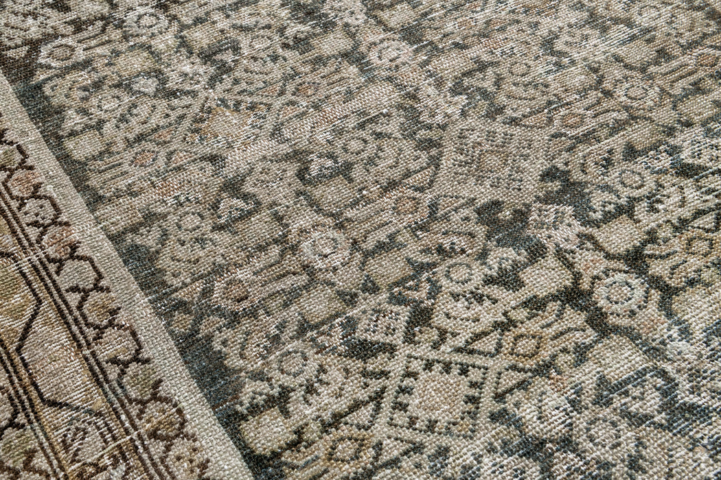AR31148/3, MALAYIR RUG, WEST PERSIA, 3'1" X 12'8"