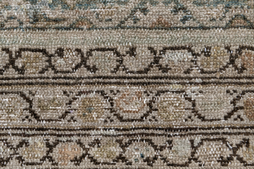 AR31148/3, MALAYIR RUG, WEST PERSIA, 3'1" X 12'8"