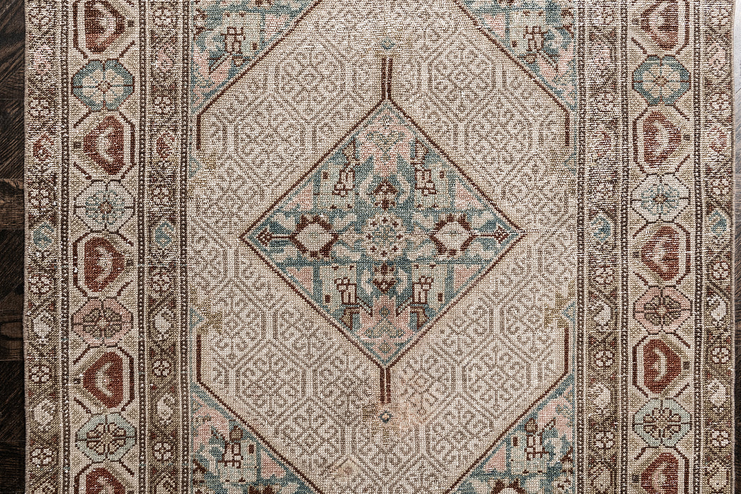 AR31150/5, MALAYIR RUG, WEST PERSIA, 3'4" X 12'5"