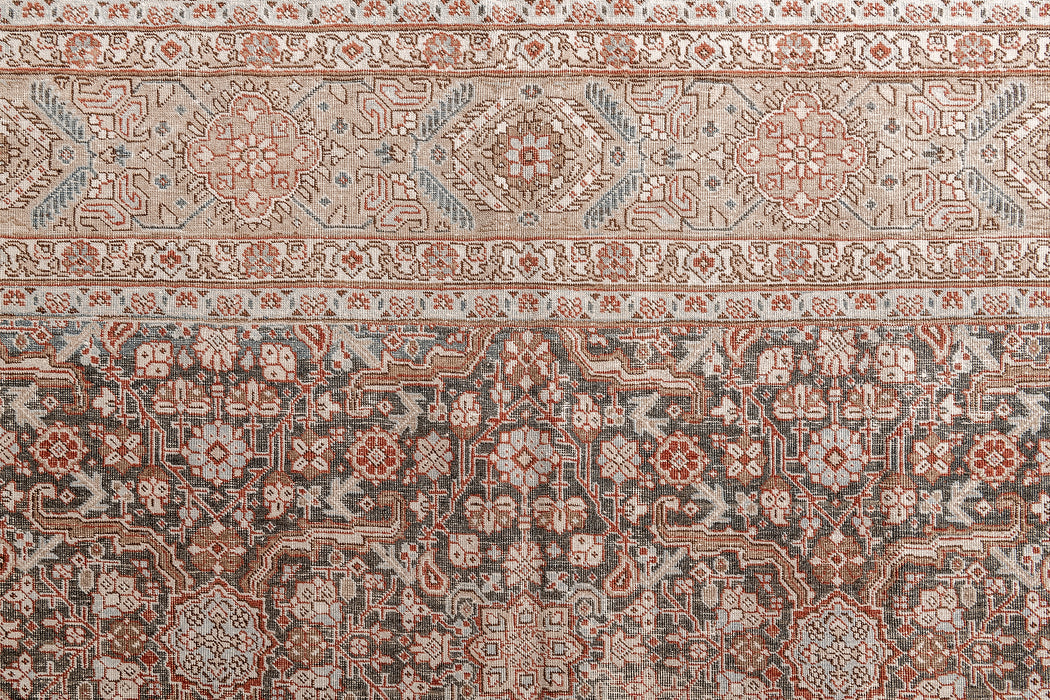 TABRIZ RUG, AR31158/7224, NORTH WEST PERSIA, 7'10" X 10'10"