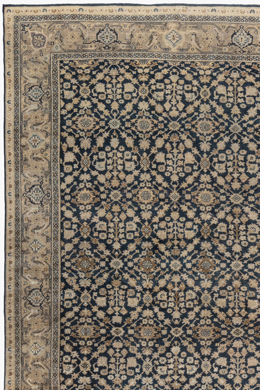 SULTANABAD RUG, WEST PERSIA, 9'7" X 13'4"