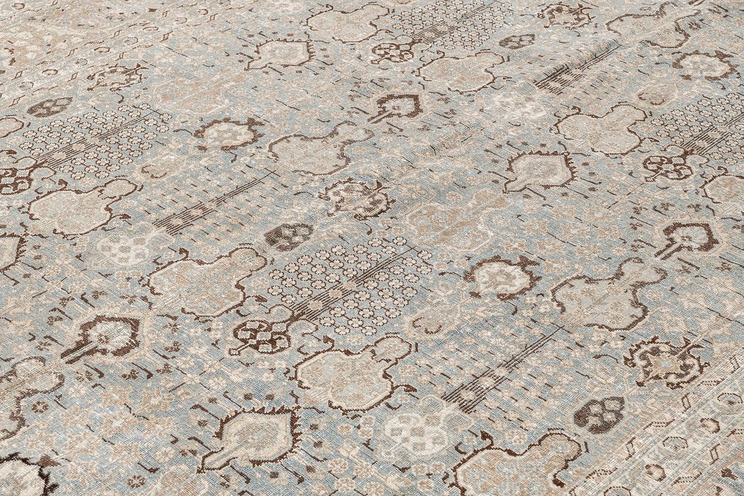 TABRIZ RUG, AR31238/210361, NORTH WEST PERSIA, 7'2" X 10'9"