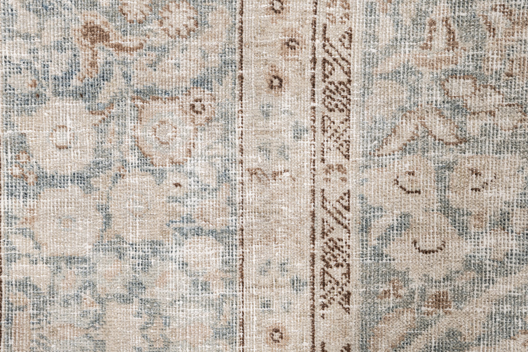 TABRIZ RUG, AR31239/210365, NORTH WEST PERSIA, 6'10" X 9'8"