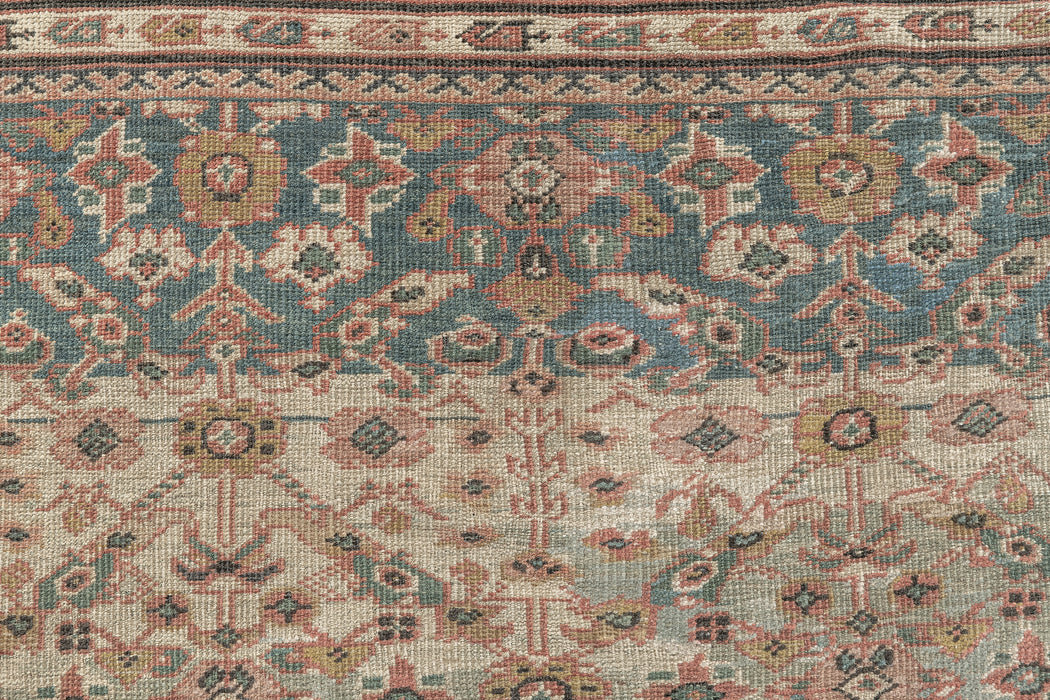 SULTANABAD RUG, WEST PERSIA, 8'5" X 10'3"