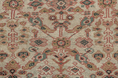 SULTANABAD RUG, WEST PERSIA, 8'5" X 10'3"