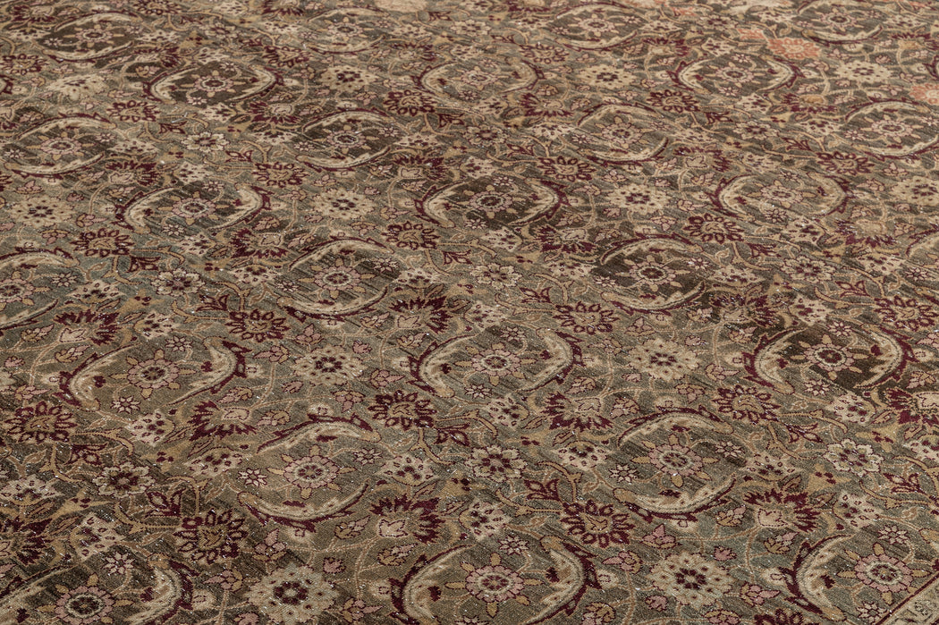 TABRIZ RUG, NORTH WEST PERSIA, 10' X 15'3"
