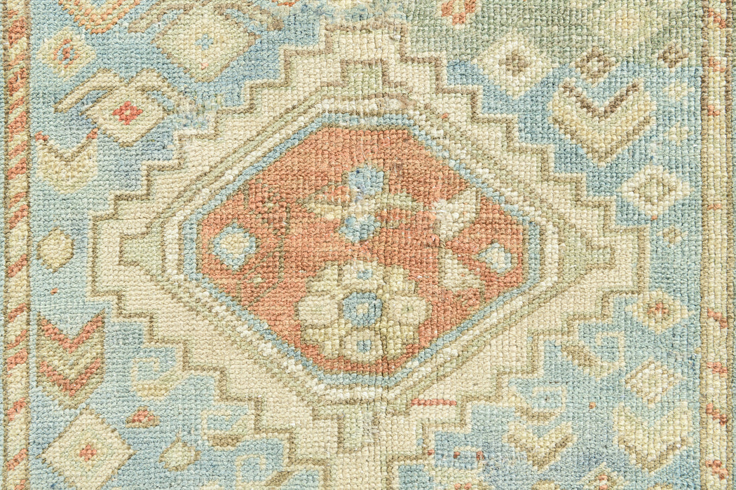 KARAJA RUG, AR31310/9909, NORTH WEST PERSIA, 3'1" X 13'2"