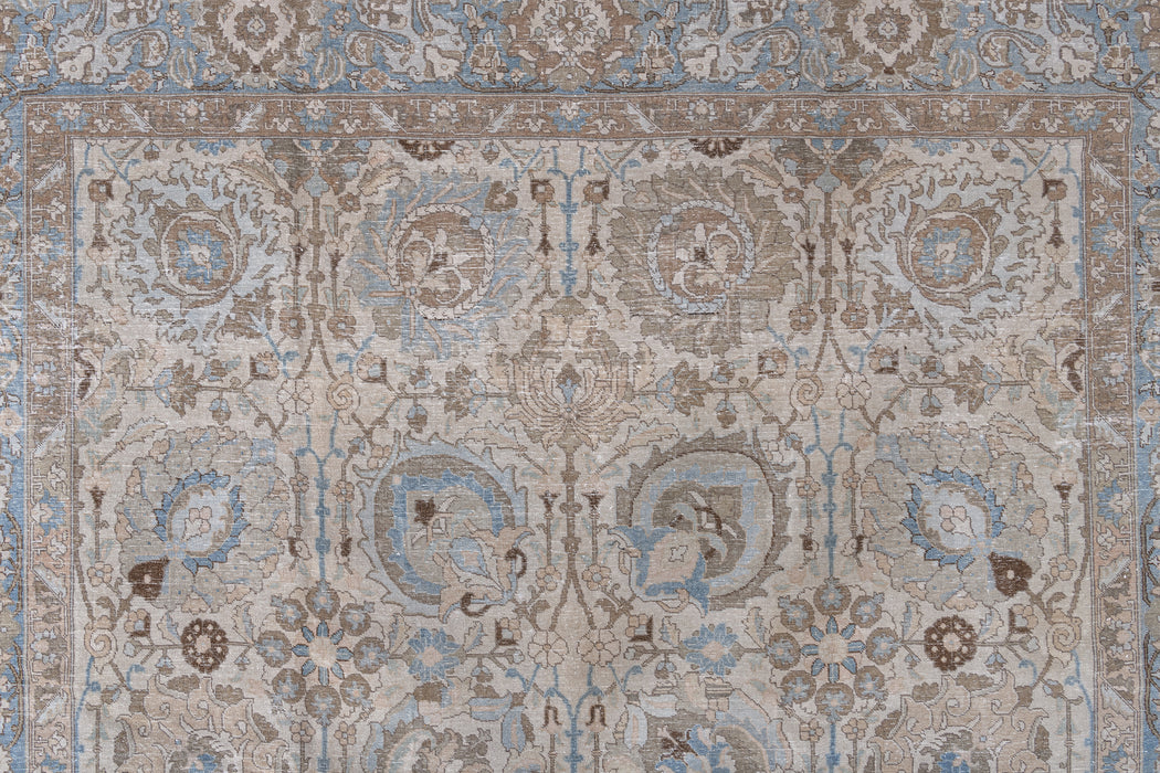 TABRIZ RUG, NORTH WEST PERSIA, 8'4" X 11'8"