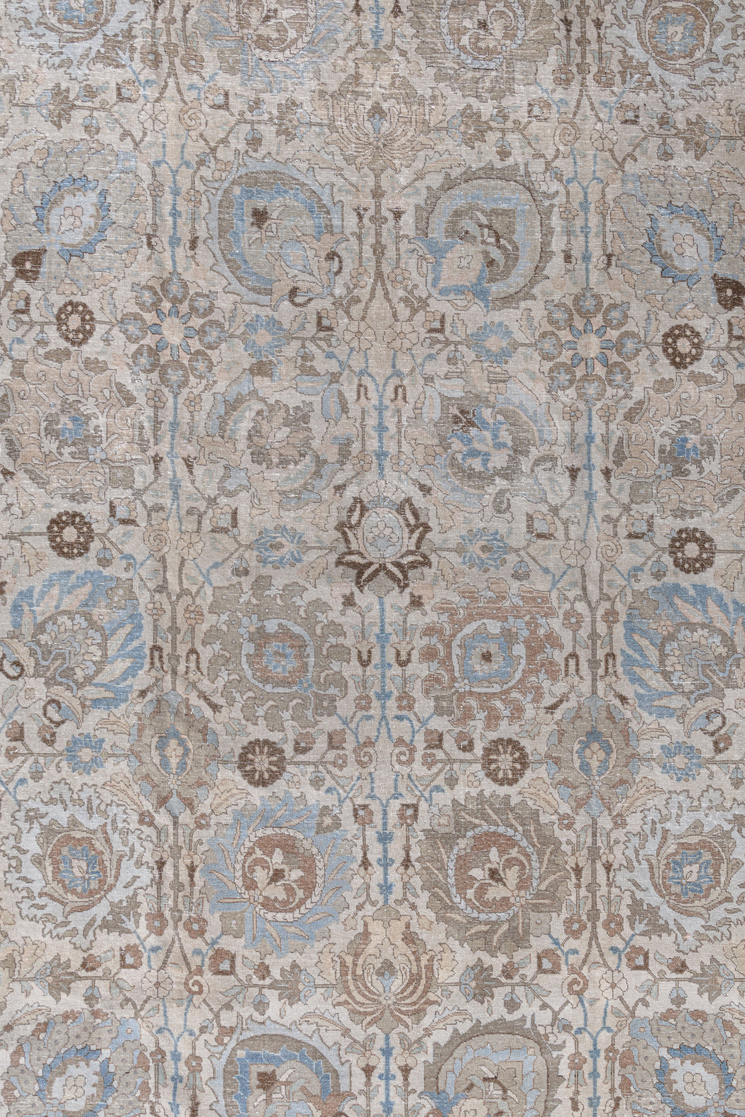 TABRIZ RUG, NORTH WEST PERSIA, 8'4" X 11'8"