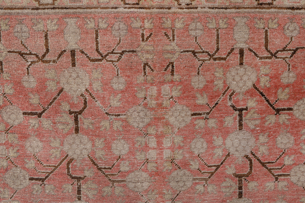 KHOTAN RUG, AR31335/6762, EAST TURKESTAN, 5'2" X 9'5"