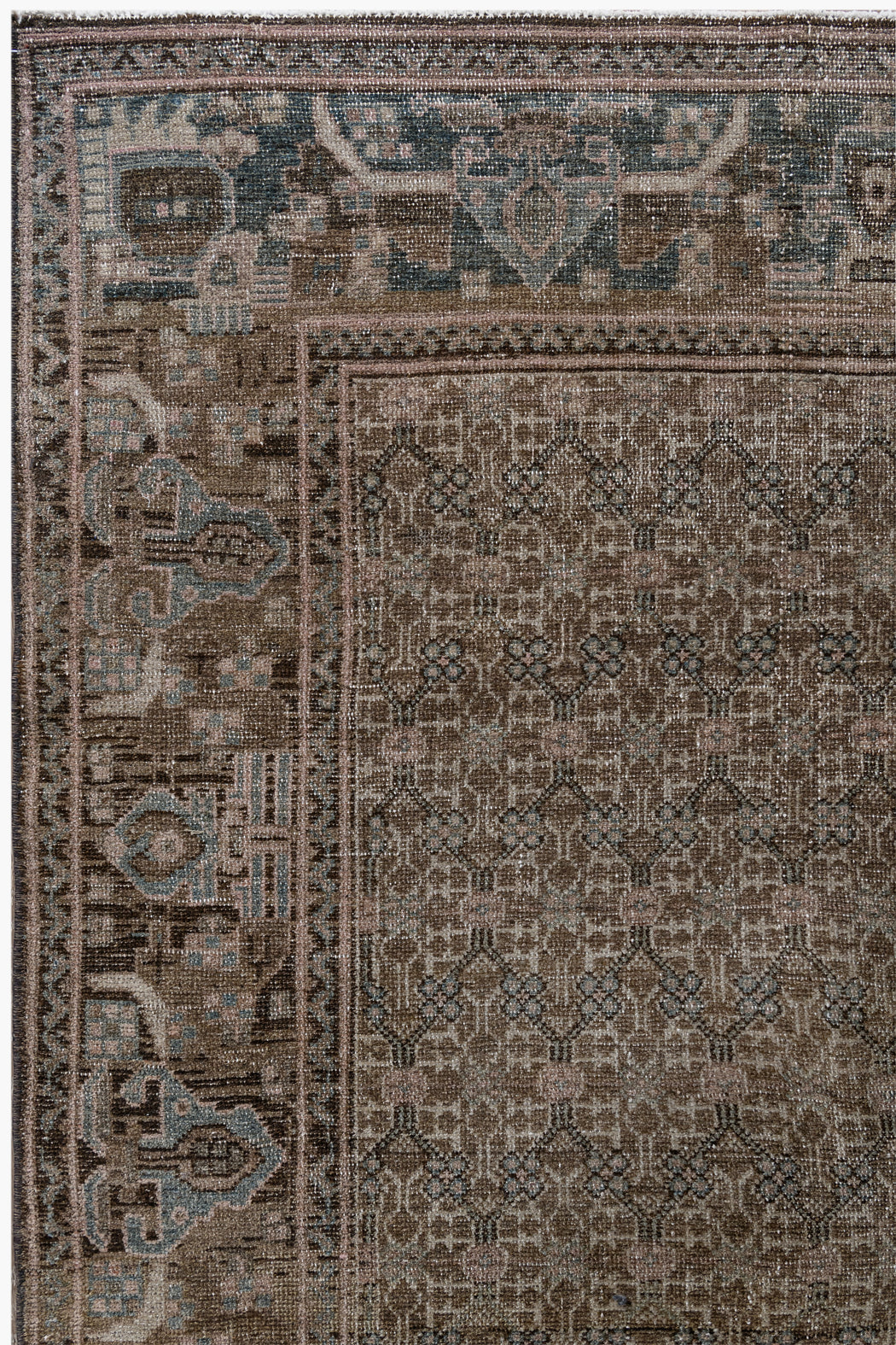 MALAYIR RUG, WEST PERSIA, 4'3" X 6'8"
