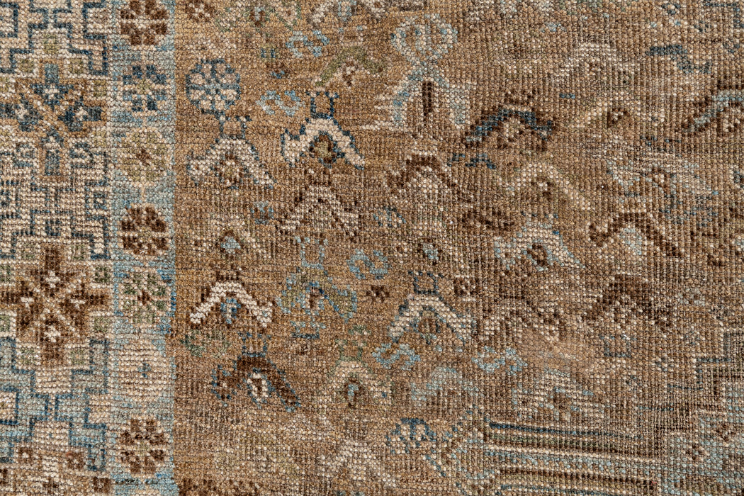 SHIRAZ RUG, SOUTH WEST PERSIA, 4'8" X 6'
