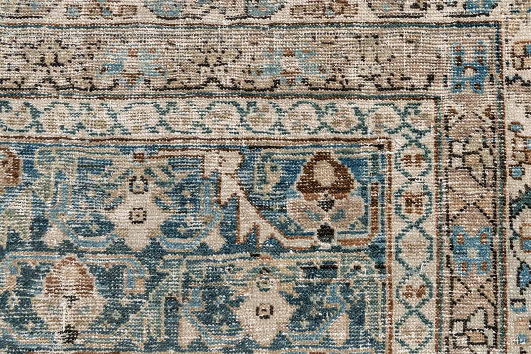 BC31001/15048, SHIRVAN RUG, NORTH WEST PERSIA, 4' X 6'
