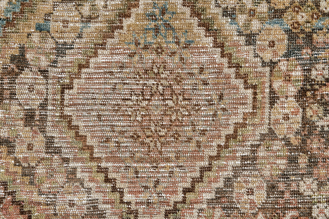 BC31018/14669, SHIRAZ RUG, PERSIA, 5' X 6'