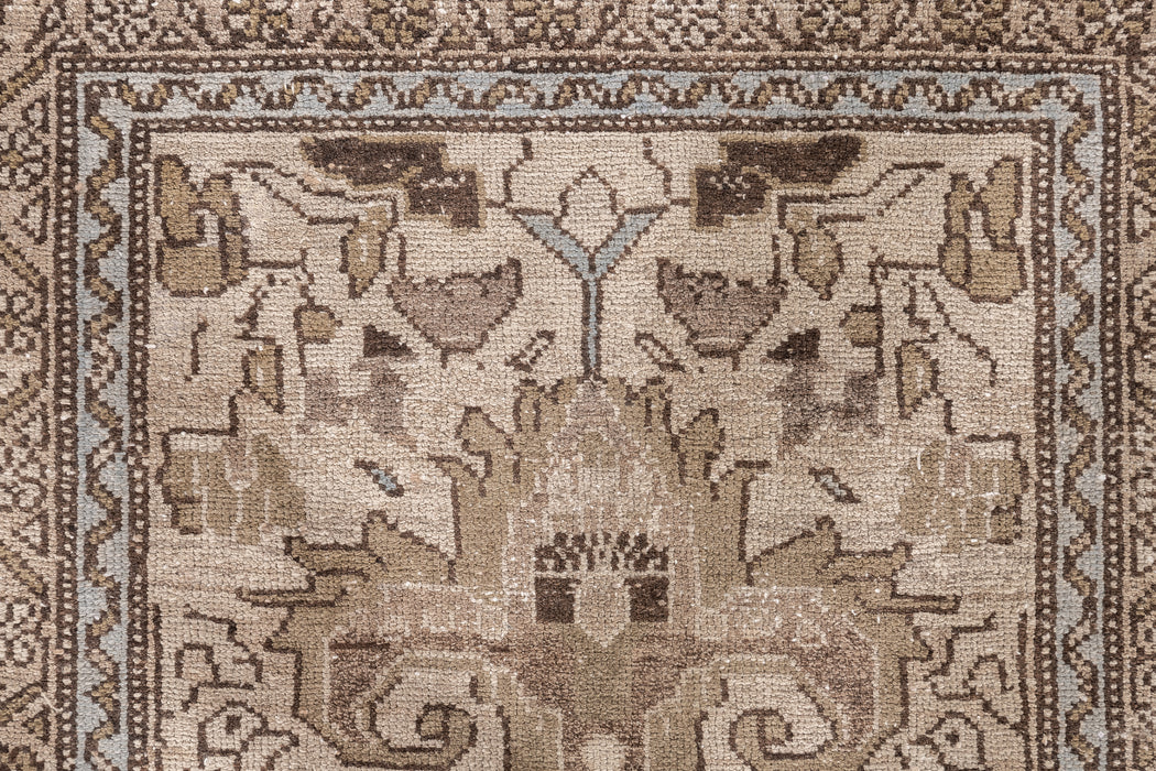 MAHAL RUG, BC31040/3622, WEST PERSIA, 3'8" X 6'8"