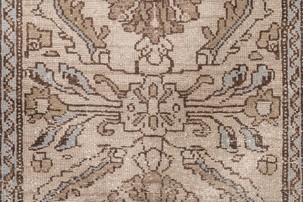 MAHAL RUG, BC31040/3622, WEST PERSIA, 3'8" X 6'8"