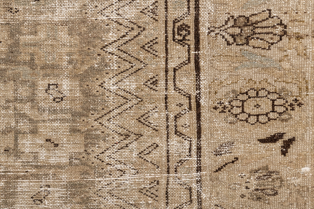 BC31045/6849, MALAYIR RUG, WEST PERSIA, 5' X 17'
