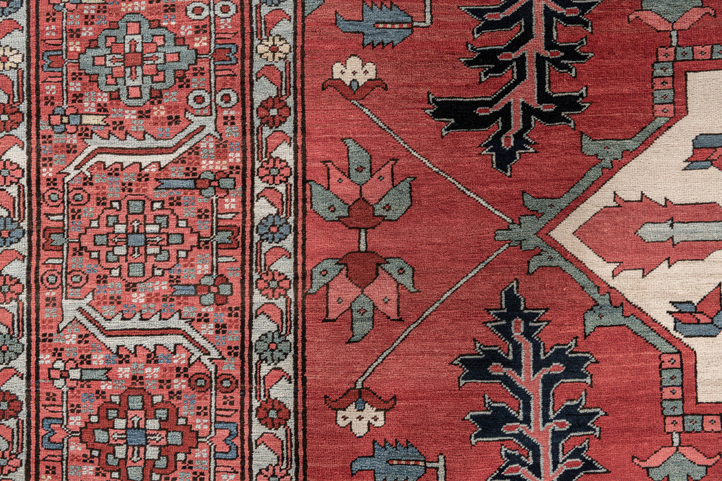 SERAPI RUG, NORTH WEST PERSIA, 14' X 20'