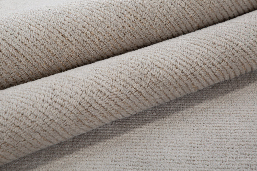 Distressed Wool Rug – Silver
