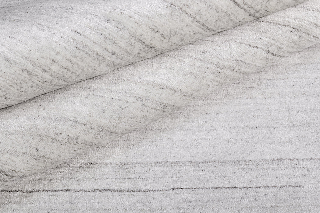 Nahla Rug – Silver