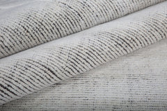 Distressed Wool Rug – Ivory / Charcoal