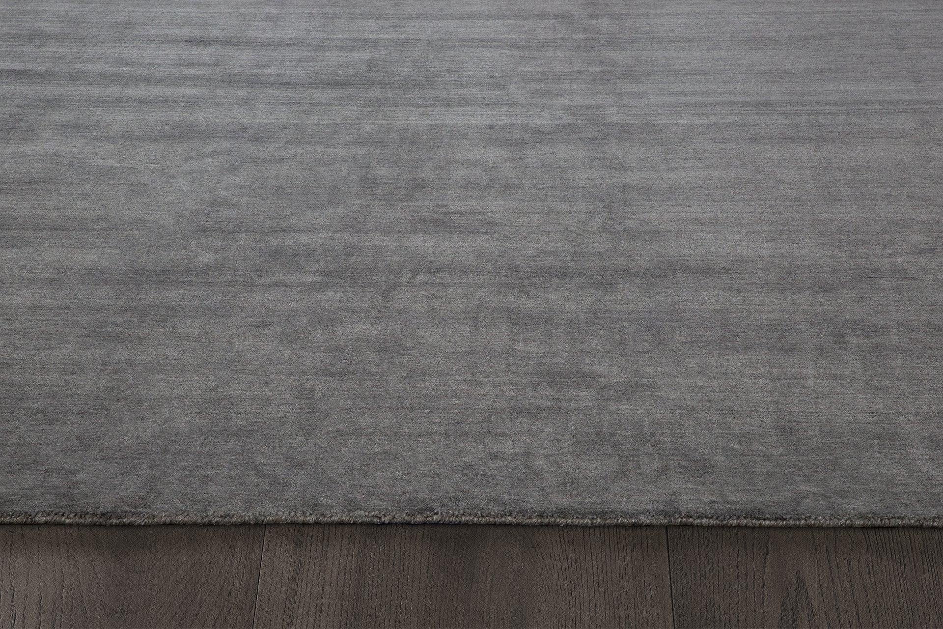 Performance Nahla Rug – Carbon