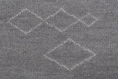 Arisa Rug – Carbon / Mist