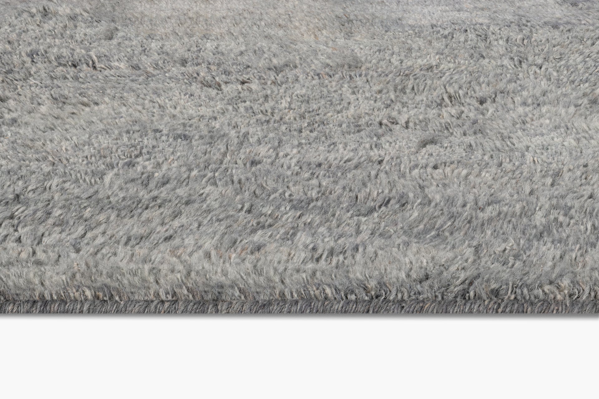 Pelu Rug – Nickel