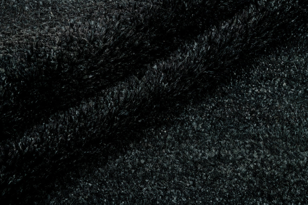 Pelu Rug – Black