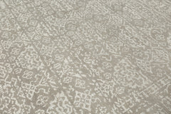 Dada Rug – Charcoal / Silver