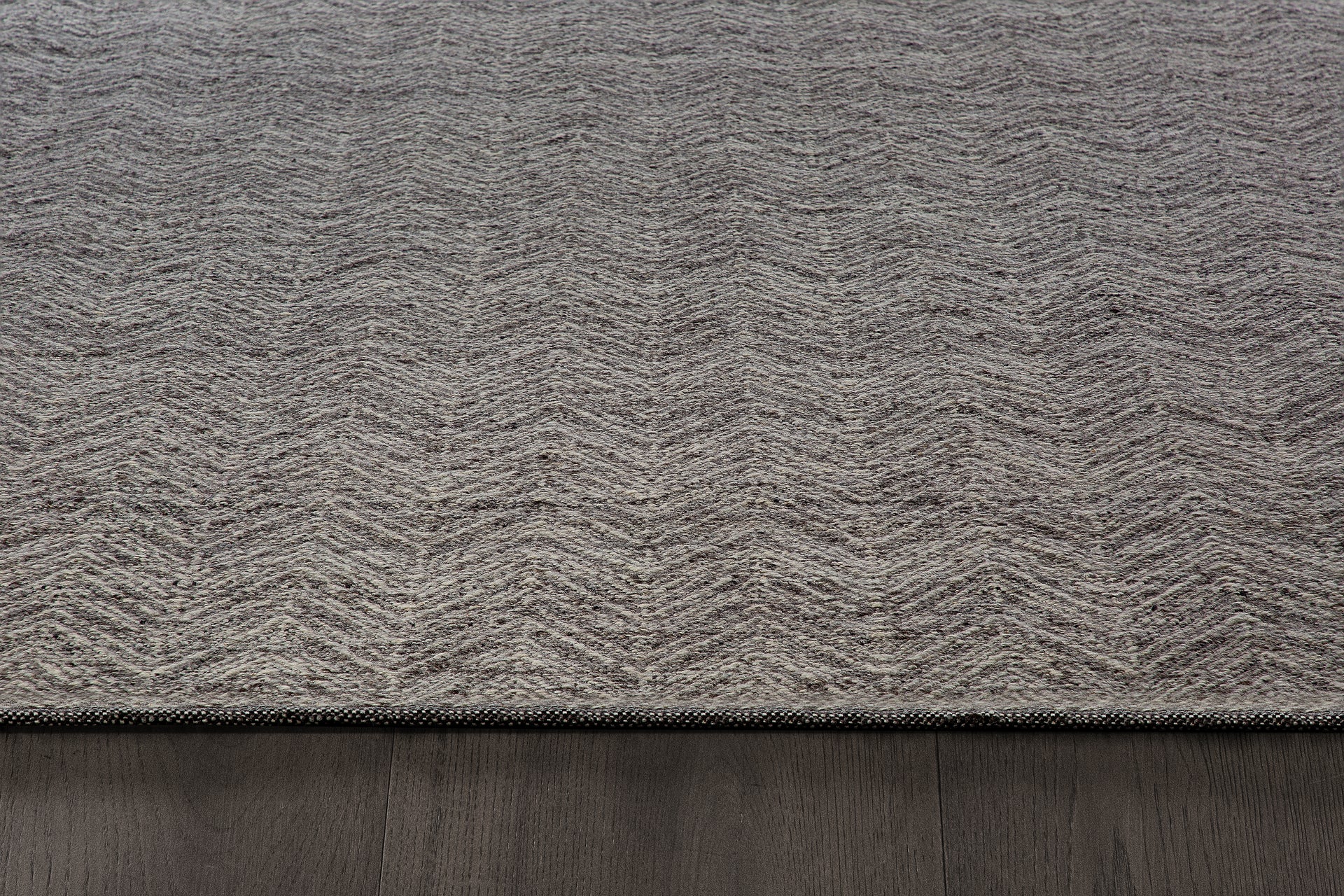 Ceyah Rug – Charcoal