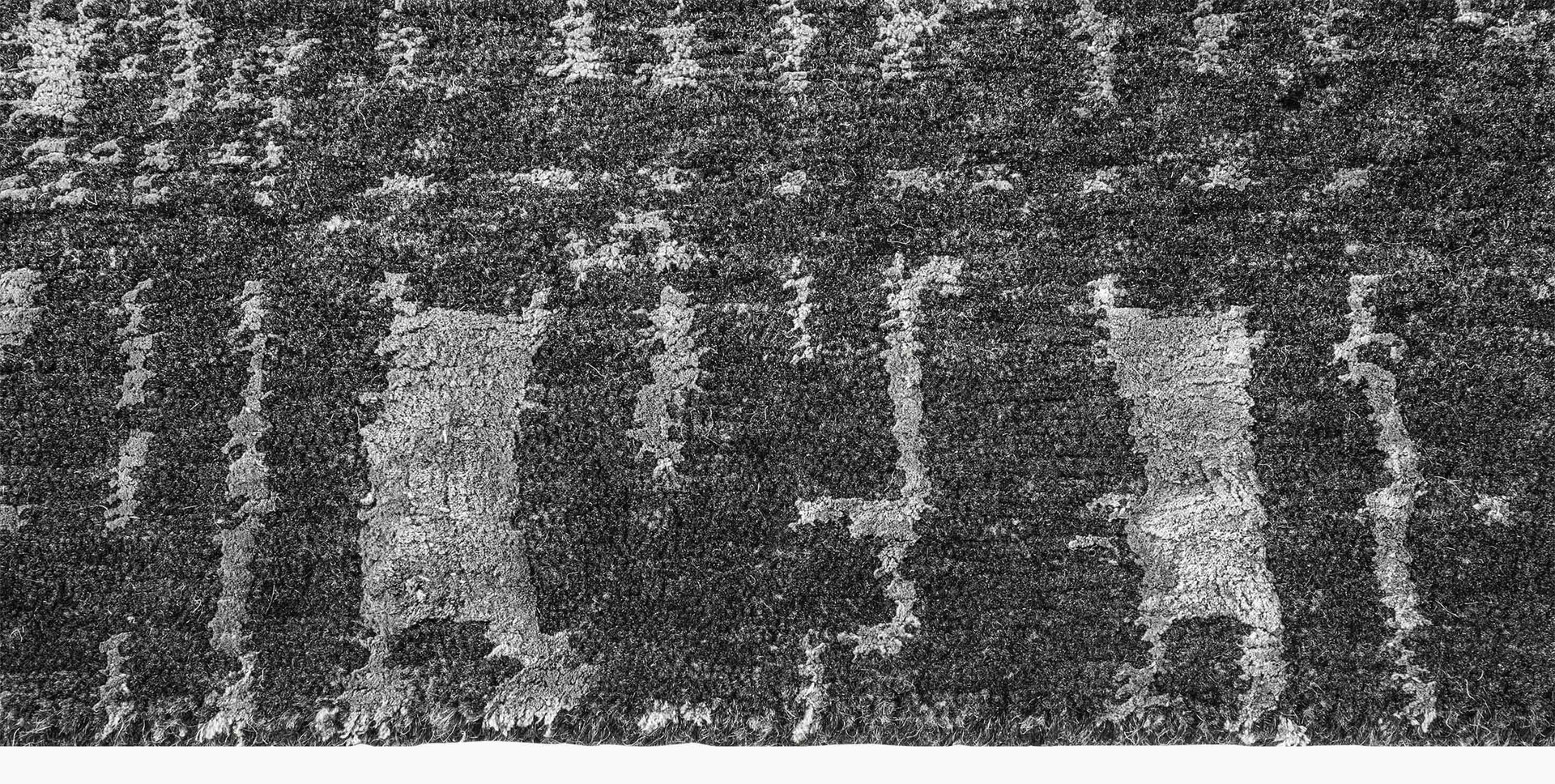 Azar Rug – Graphite