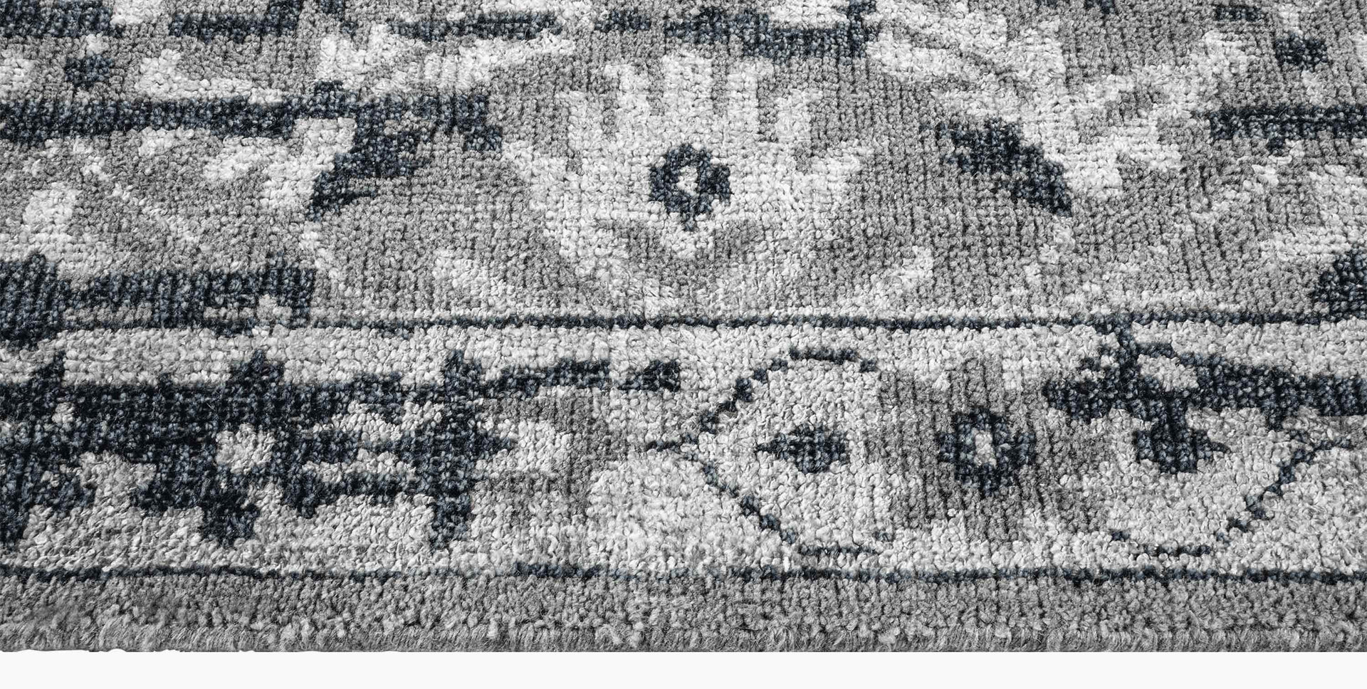 Lerah Rug – Carbon / Indigo