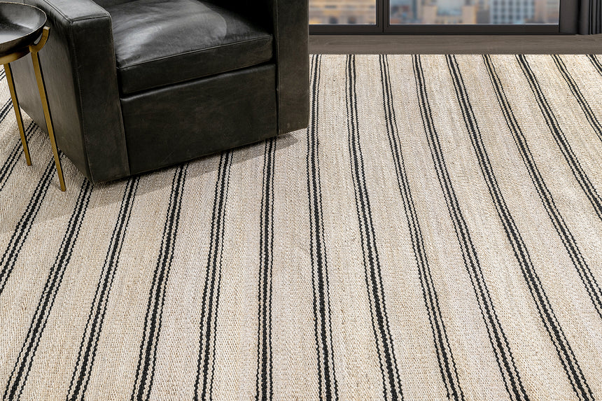 Lenia Rug – Natural / Black