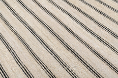 Lenia Rug – Natural / Black