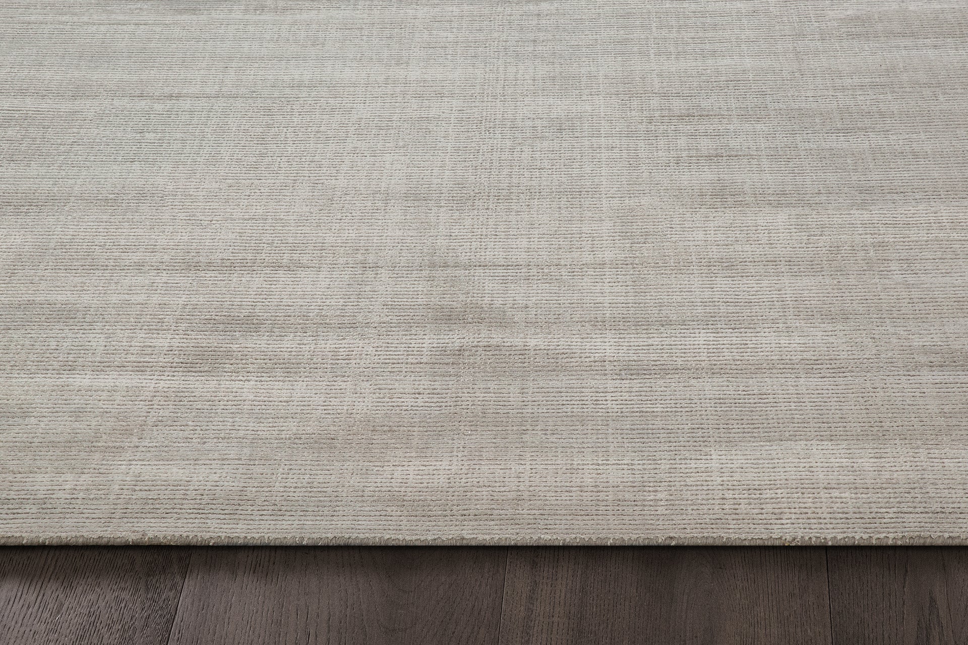 Silk Vila Rug – Light Graphite