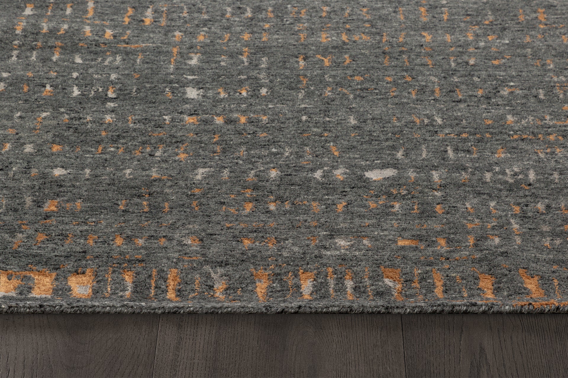 Azar Rug – Dark Grey / Gold