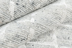 Quadro Rug – Silver / Chalk