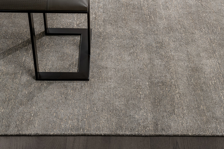 Ribbed Flax and Nettle Rug – Truffle