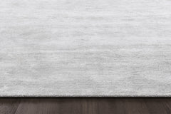 Cut Pile Silk Rug – Wolf