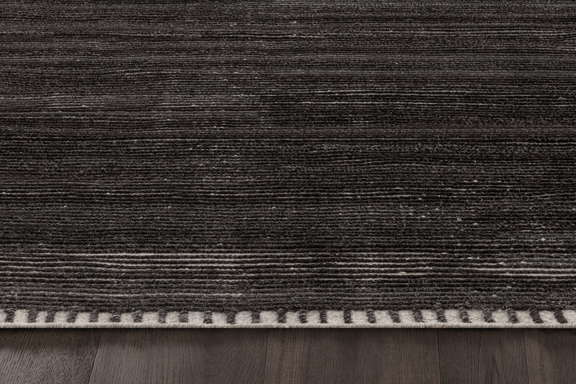 Apua Rug – Wolf / White