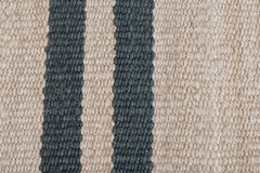 Banna Rug – Natural / Navy