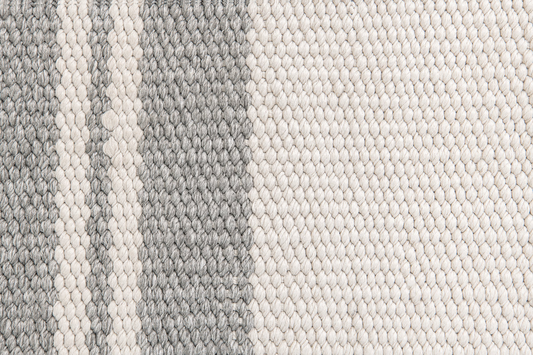 Altico Indoor / Outdoor Rug – Silver / Ivory
