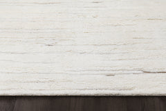 Akula Rug – Sand / White
